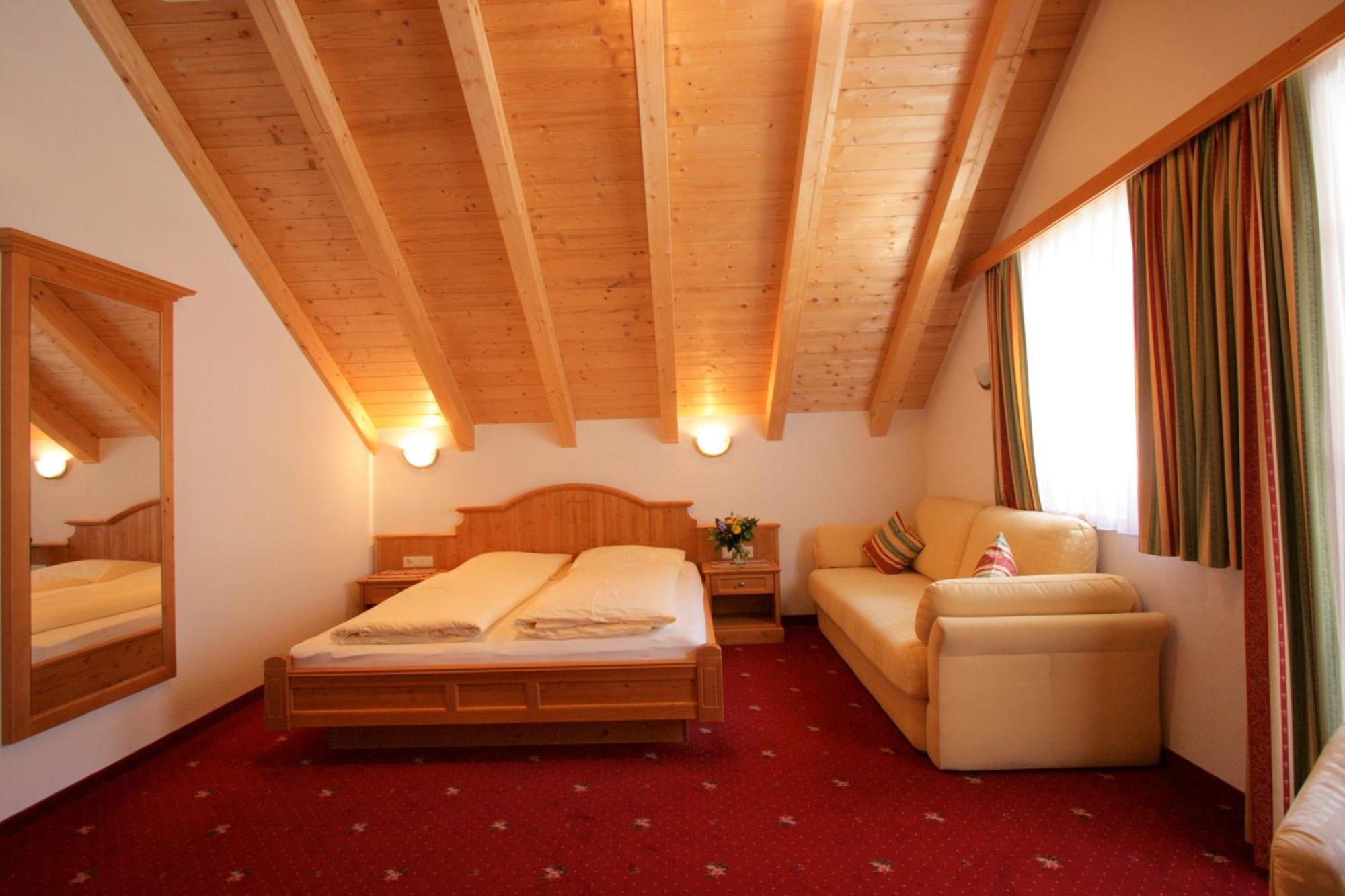 Hotel Garni Litzner Ischgl Eksteriør billede